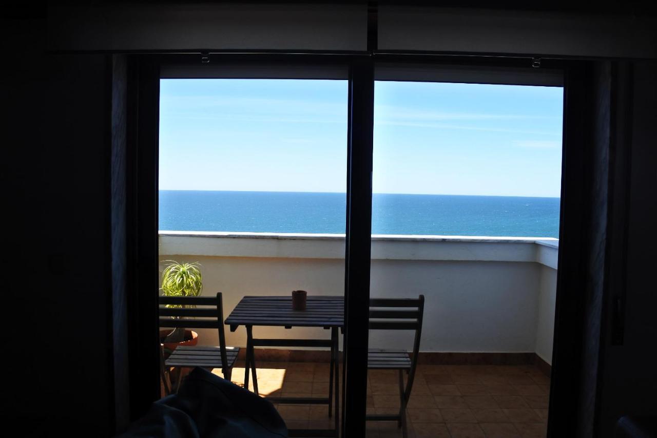 Апартаменты Quarteira, Casa Com Vista Mar Экстерьер фото